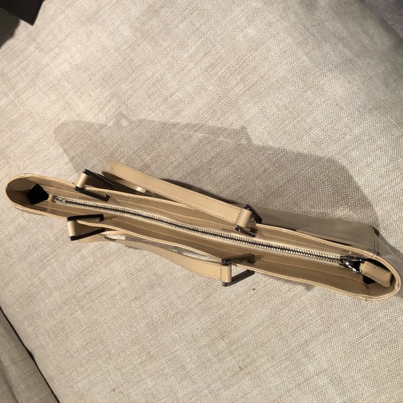 Vintage auth Gucci purse - Picture 2 of 13